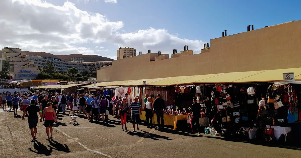 Extraer Brújula Consejo Los Cristianos Market in Tenerife ✔️ Days, Times & Location 2019